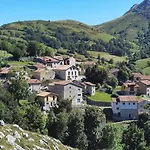 Roble Viejo Rural House